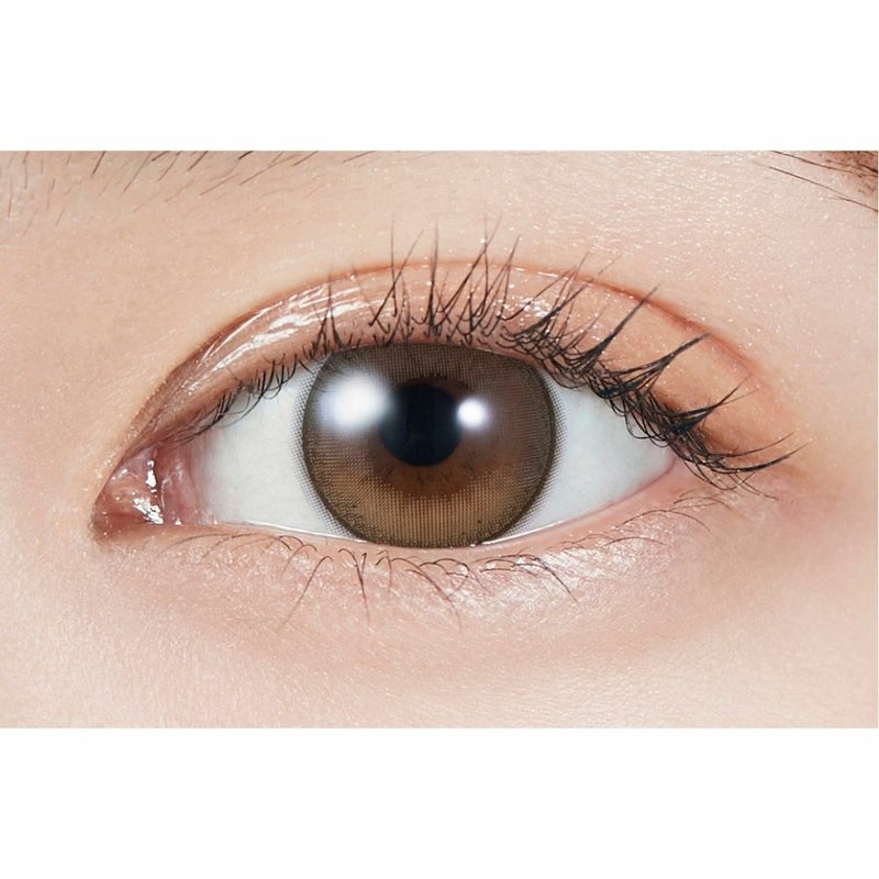 モラク(MOLAK) カラコン - 宮脇咲良 公式装用画像