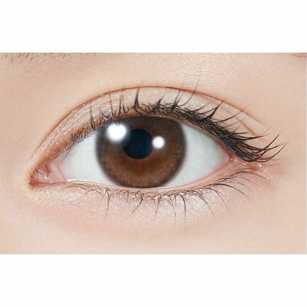  トパーズ(TOPARDS) カラコン - 指原莉乃(さっしー)  [1day] トパーズ グローブラウン 公式装用画像