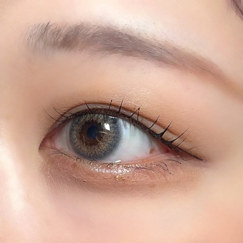 ミラーグレー　モラク　装用画像