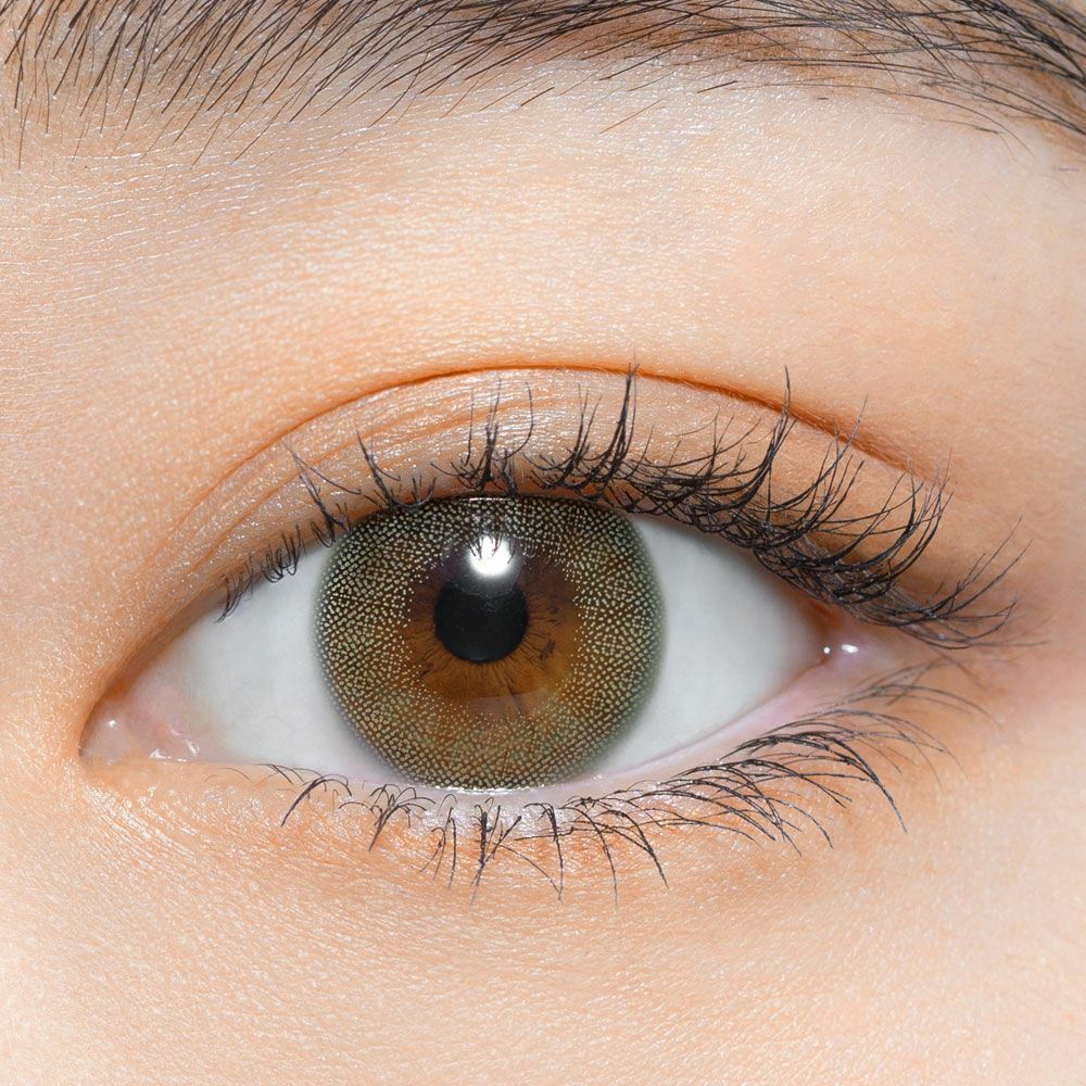 パース ワンデー (perse 1day) カラコン - よしミチ (ミチ よしあき) [1day] パース パームグリーン 装用画像