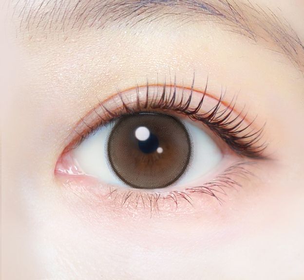 エバーカラーワンデーナチュラル パールベージュ 新木優子 装用画像