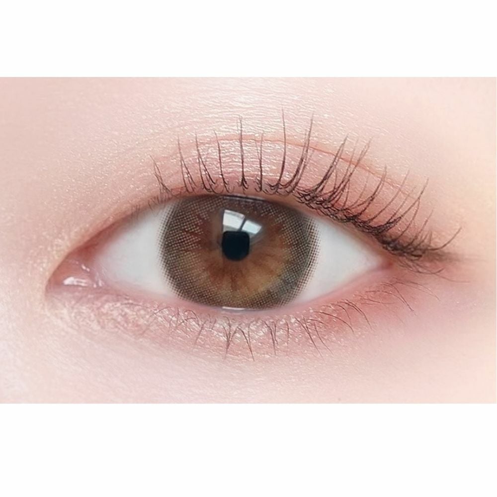 ビューム クラッシーベージュ　公式装用画像