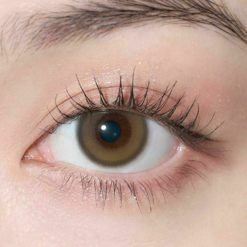 ワナフ (WANAF) カラコン - キムミンジュ [1day] ワナフ クッショングロー 装用画像