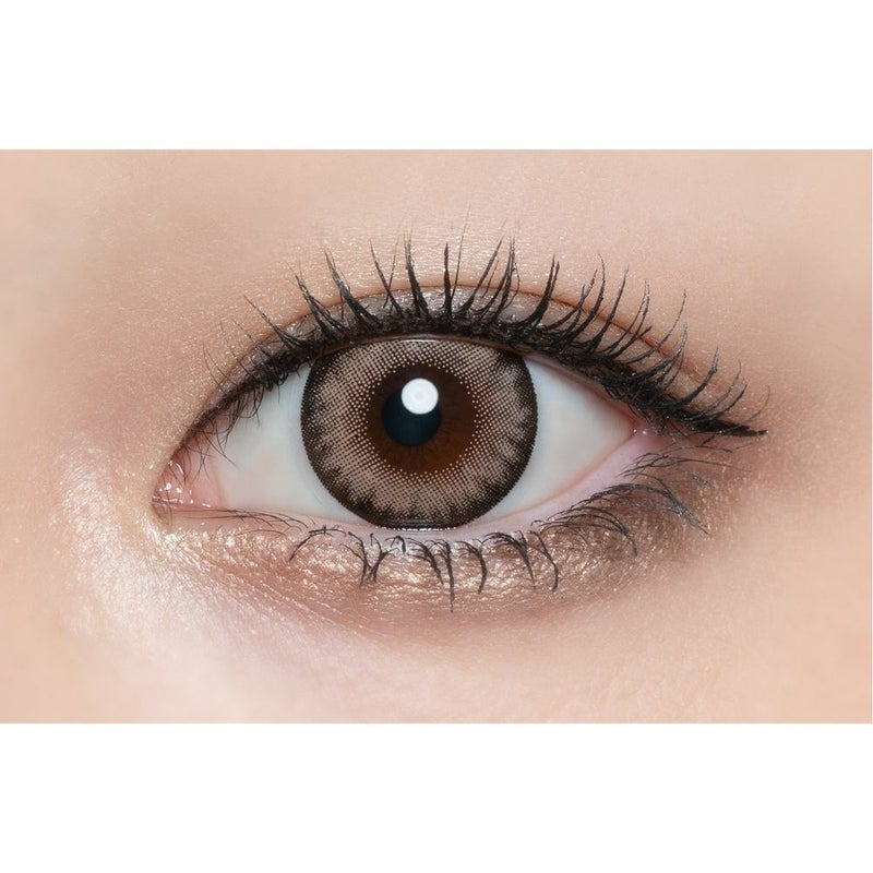 ラヴェール　アディクトブロンド　倖田來未　装用画像