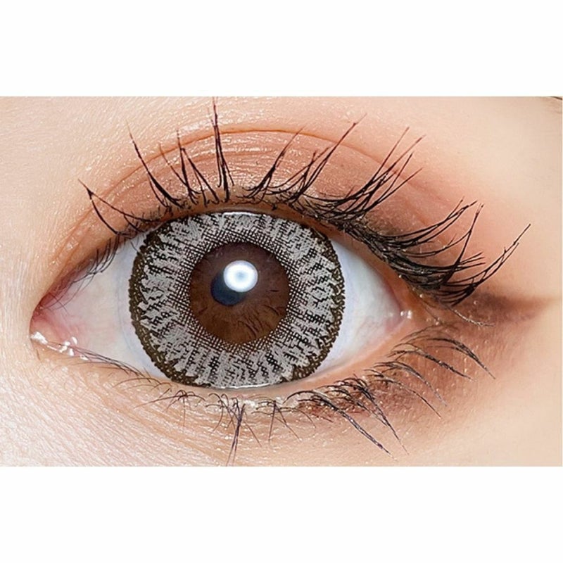 トゥインクルアイズ（TwinkleEyes） カラコン - かとみか KATOMIKA ヘーゼル　公式装用画像