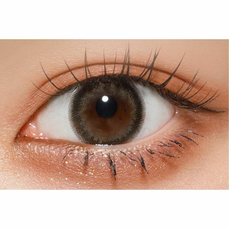 チャロル (CHALOR) カラコン - ぴょな チャーナグレージュ 装用画像