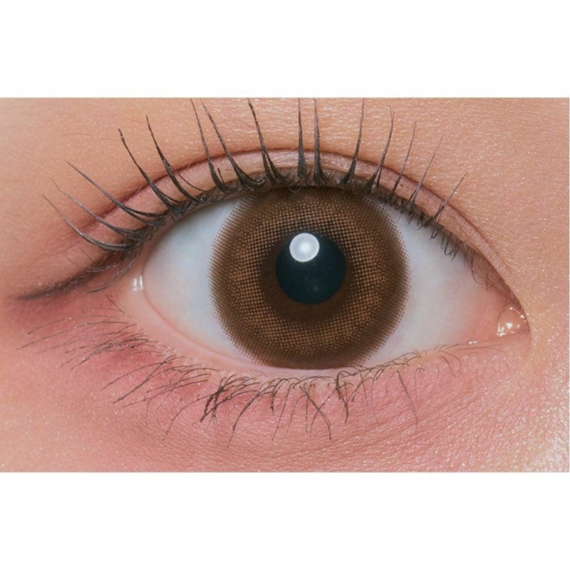 とりーてぃー ワンデー カラコン - 辻希美 なまちょこ 装用画像