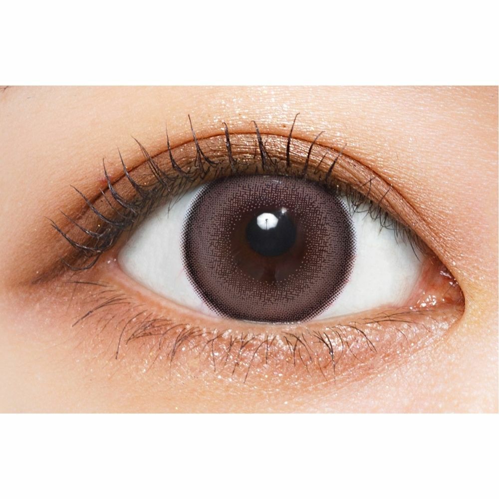 ウユ (Uyu) カラコン - あやちゃん [1day] ウユ ダークバニー 装用画像