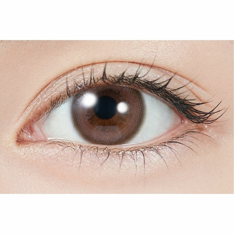 トパーズ(TOPARDS) カラコン - 指原莉乃(さっしー) [1month] トパーズ クリームローズ 装用画像