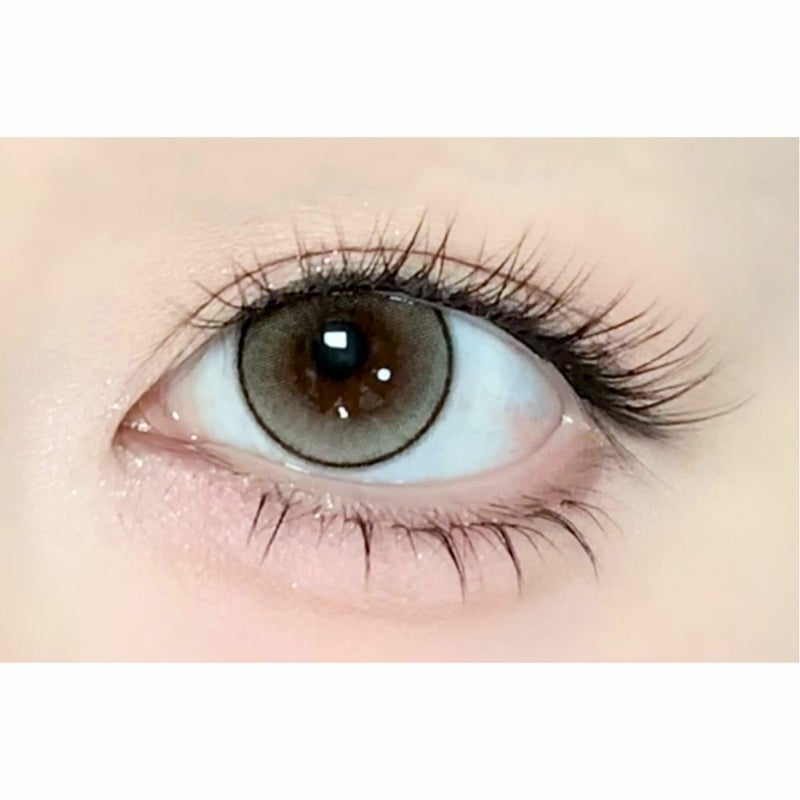 アイスタ― スターフレアベージュ　装用画像