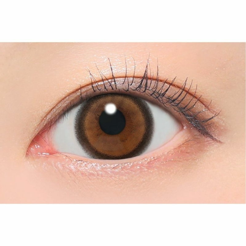 キャンマジ　1day　ミミブラウン　装用画像