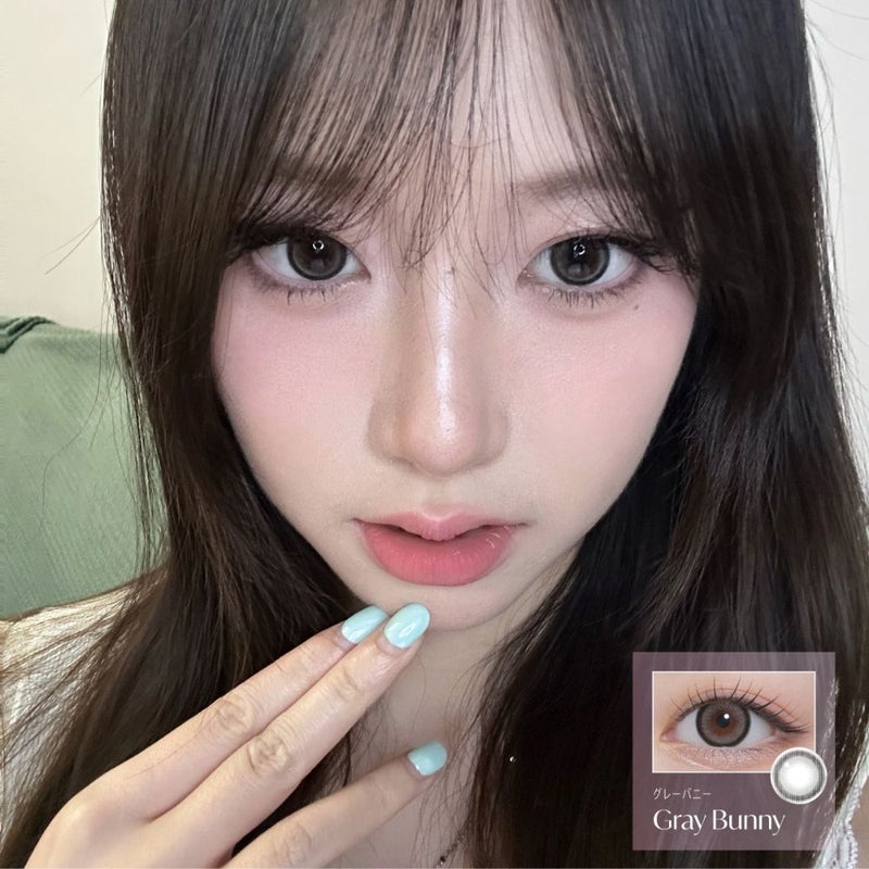 モラク(MOLAK) カラコン - 宮脇咲モラク(M良　[1month] モラク グレーバニー　装用画像