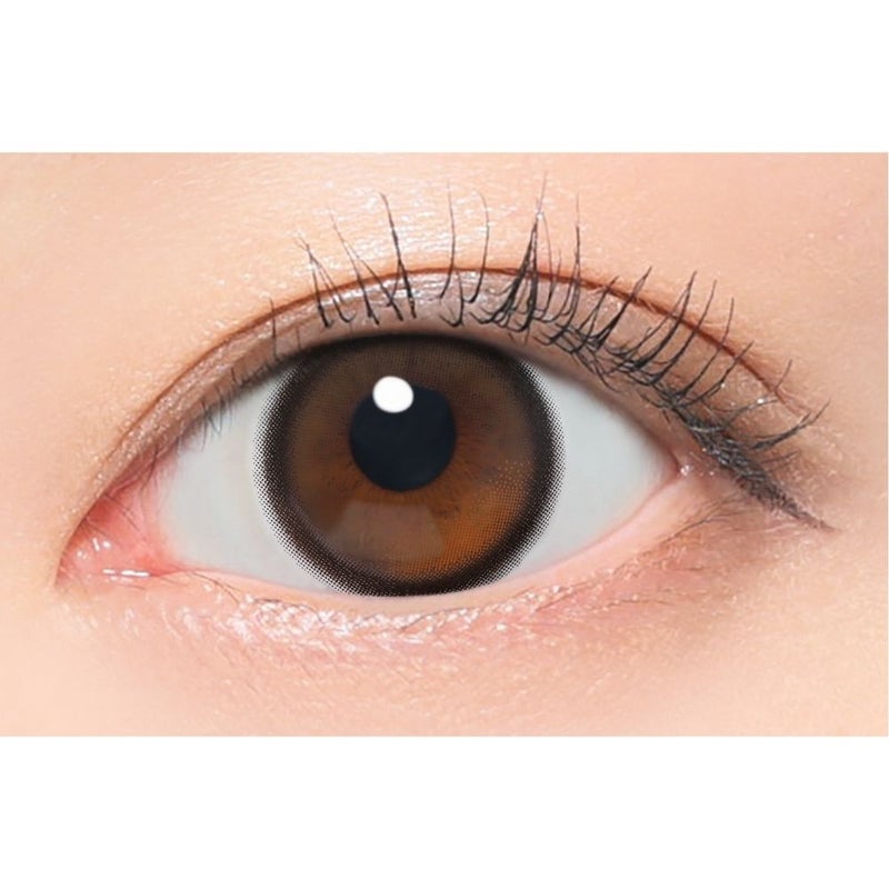 シー (SIE.) カラコン TWICE MOMO（モモ） [1month] シー ポニーテール　装用画像